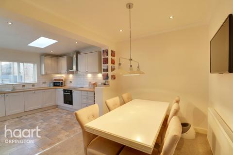 213 Rangefield Road, Bromley, BR1 4QX