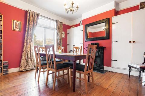 58 Newstead Road, London, SE12 0TB