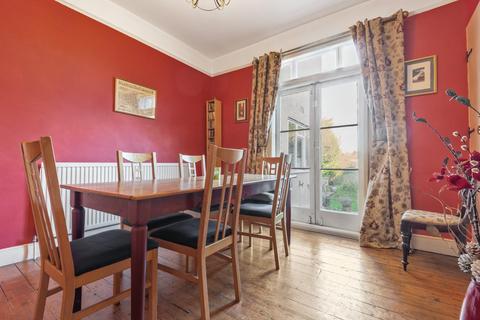 58 Newstead Road, London, SE12 0TB
