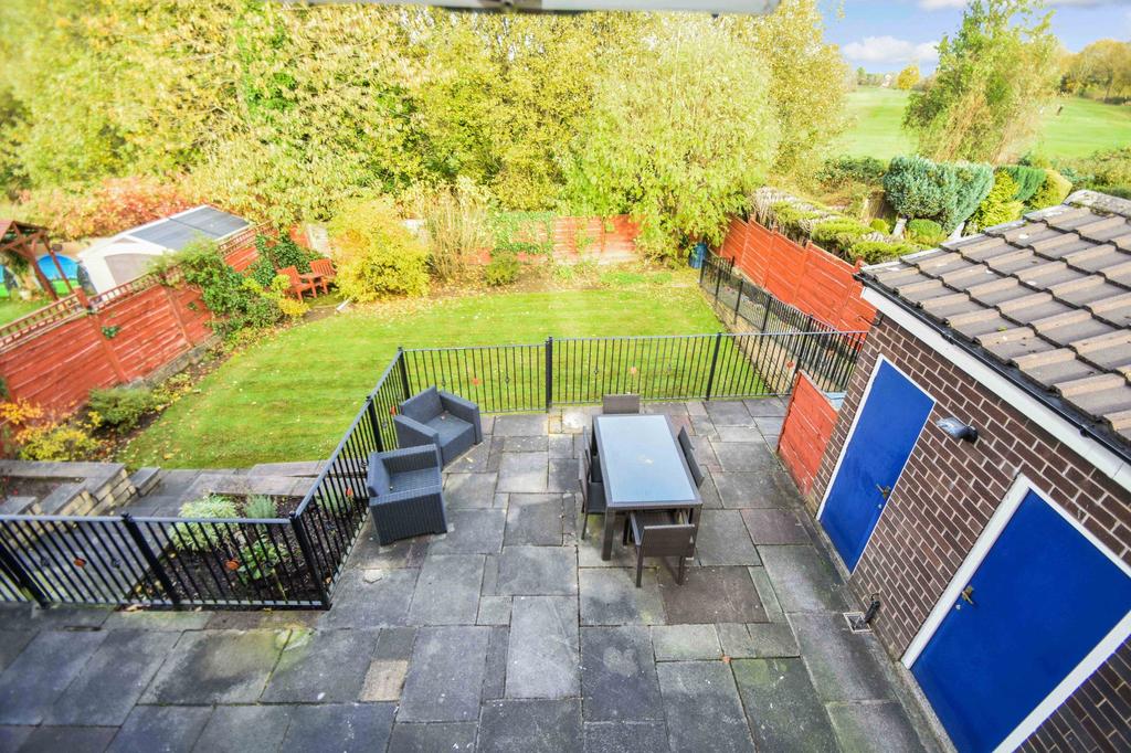 Sunny Bank Road, Bury, BL9 4 bed detached house £465,000