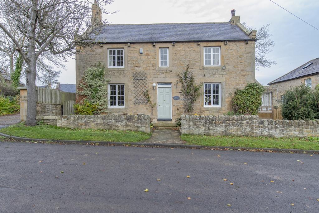 Great Whittington NE19 3 bed detached house £595,000
