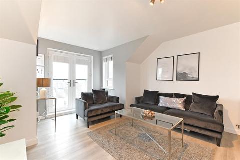 31 Derwent Chase, Waverley, Rotherham, S60 8AT