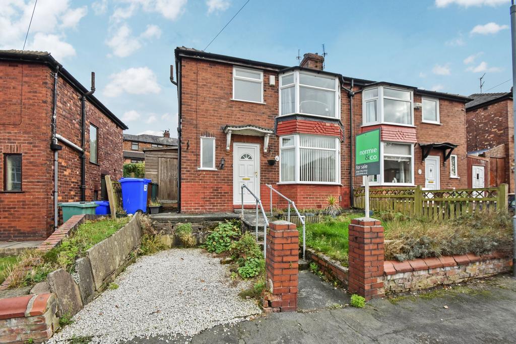 St. Anns Road, Prestwich, M25 3 bed semidetached house £230,000