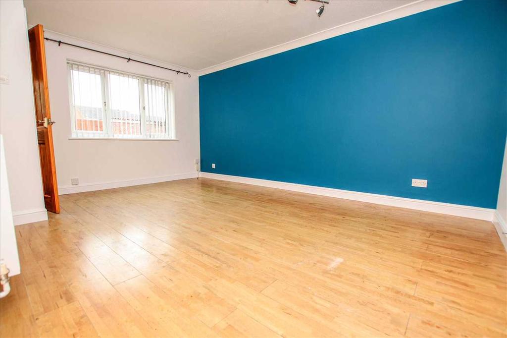 Larne Road, Lincoln 3 bed terraced house £160,000