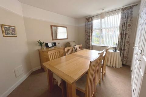 22 Gloucester Avenue, Northampton, NN4 8QE