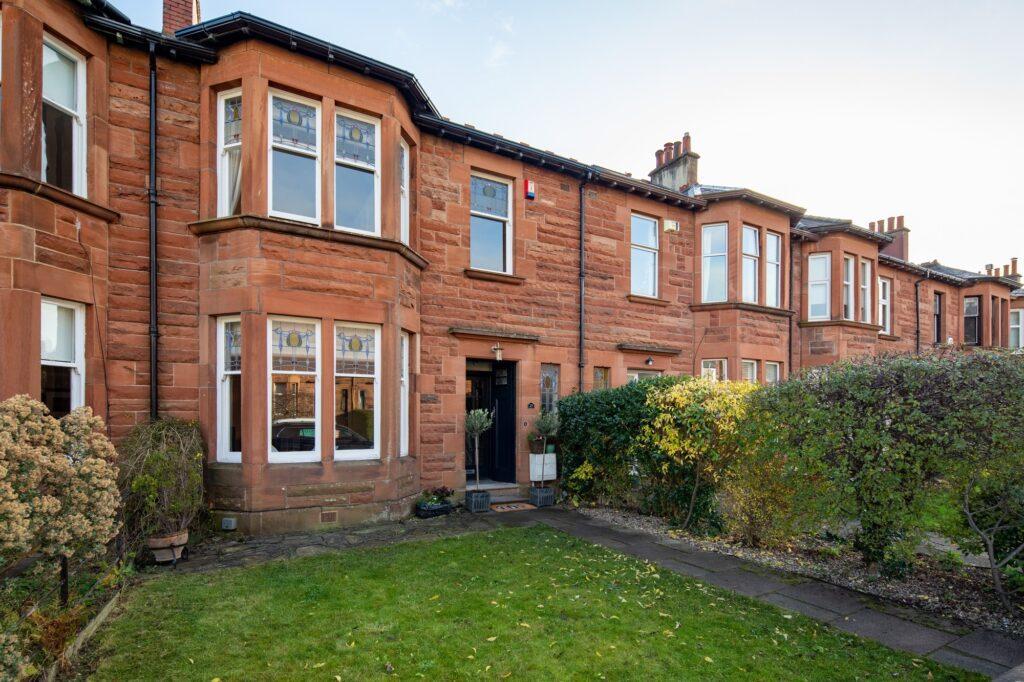 Williamwood Park, Netherlee 5 bed terraced house £425,000