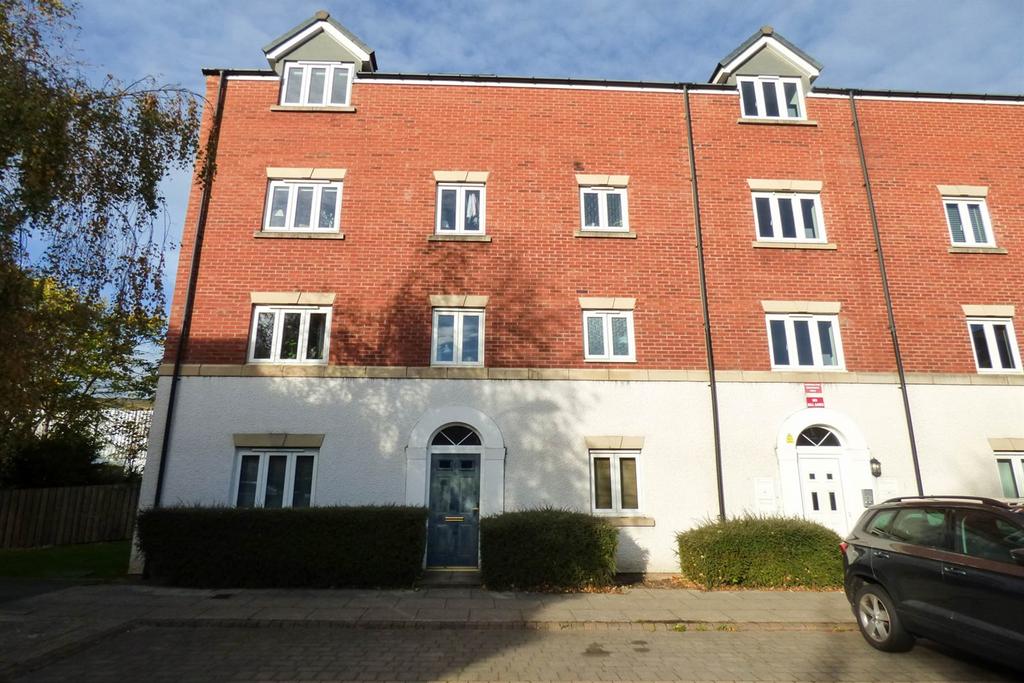 Landfall Drive, Hebburn 2 bed apartment to rent £750 pcm (£173 pw)