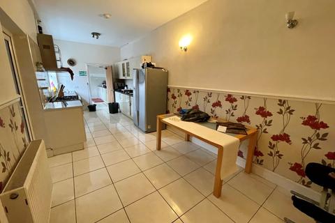 195 Charles Road, Small Heath, Birmingham, B10 9EQ