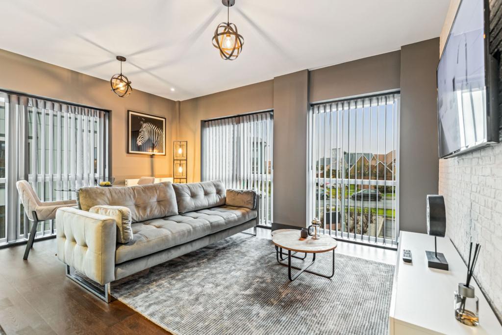 Spindle Close, Folkestone, CT18 2 bed flat £274,000