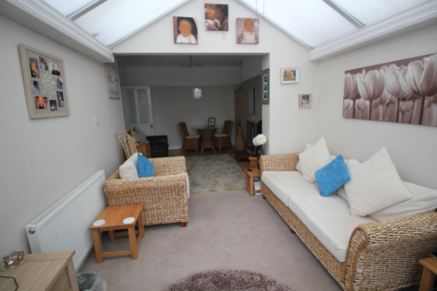 17 Abingdon Road, Urmston, Manchester, M41 0GW