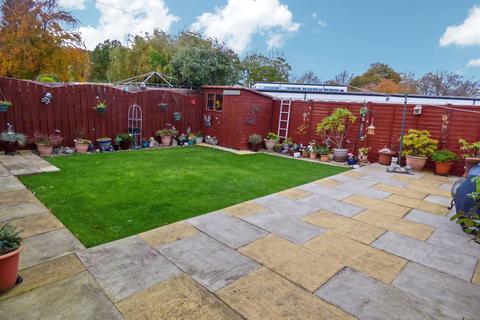 16 Ancaster Road, Whickham, Newcastle Upon Tyne, NE16 5BE