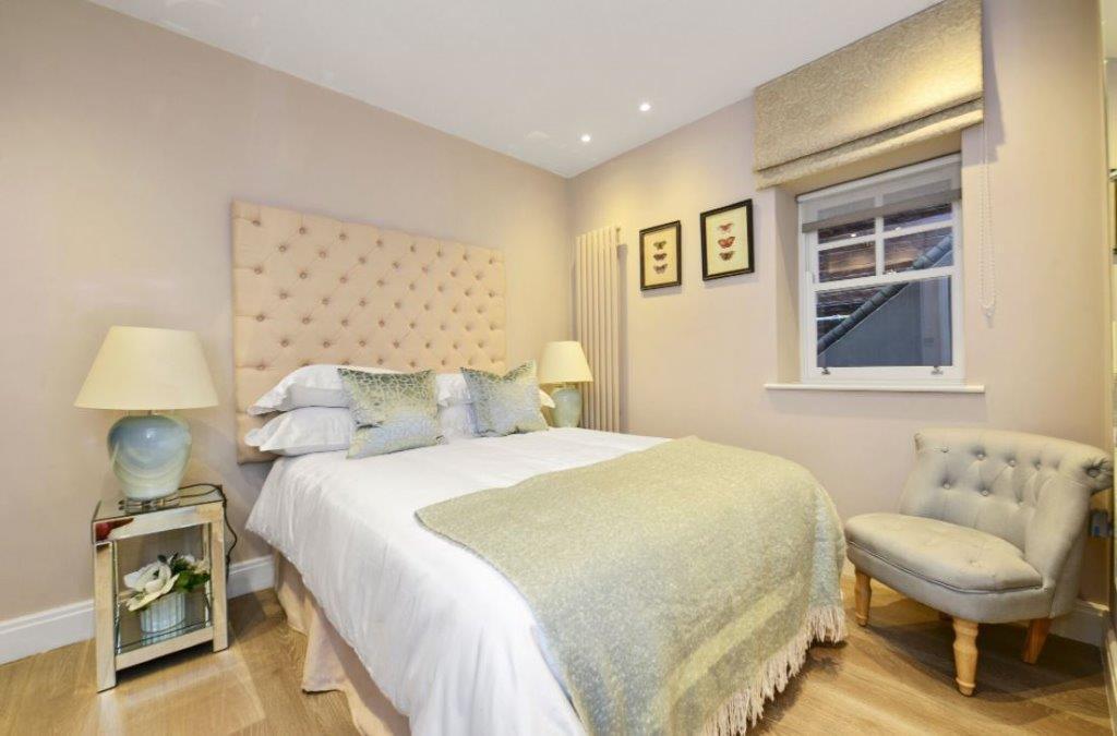 Lyndhurst-road-hampstead-nw3