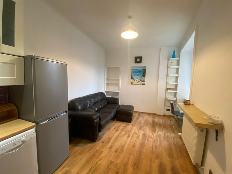 Bothwell Street, Edinburgh, EH7 1 bed flat - £675 pcm (£156 pw)