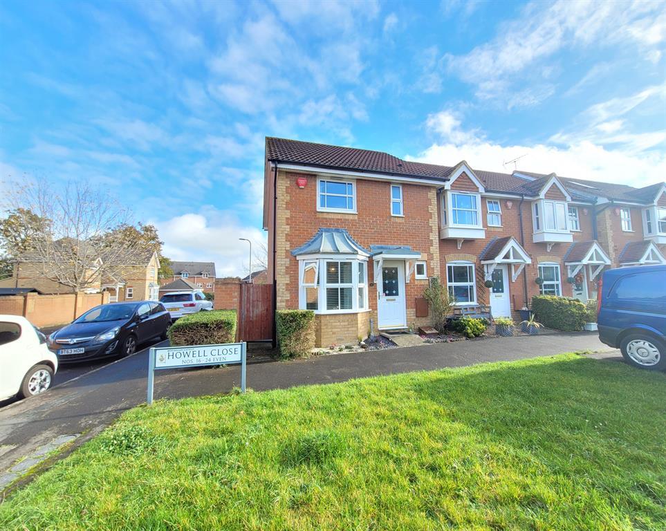 Howell Close, Arborfield, Reading, RG2 9QN 2 bed end of terrace house £1,250 pcm (£288 pw)