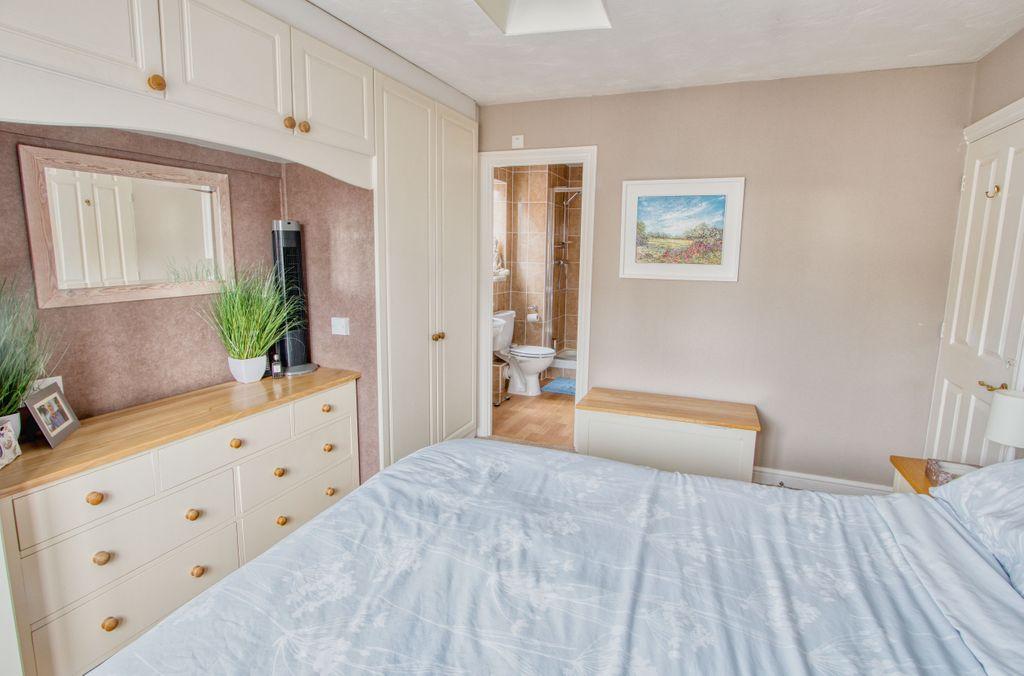 Bedroom 1 (Double with Ensuite)