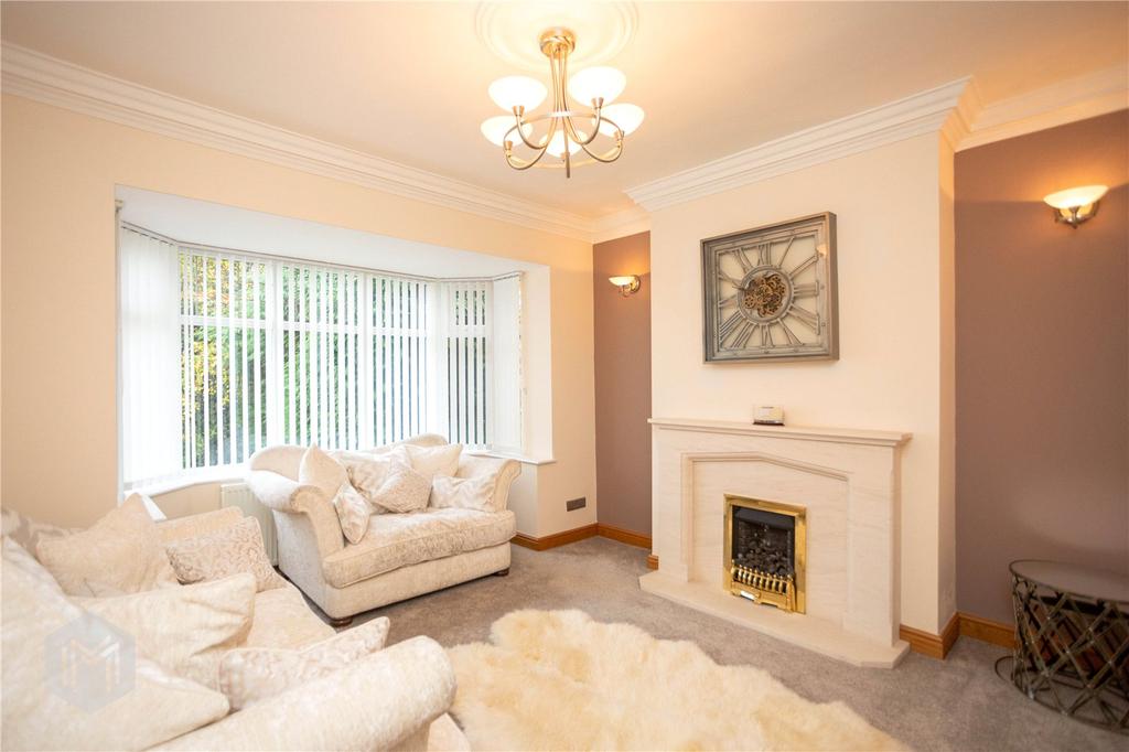 Junction Road, Bolton, BL3 3 bed semidetached house £390,000