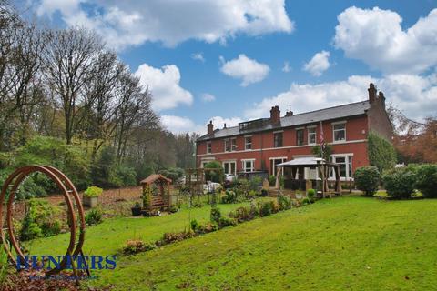 2 Ashdene, Rochdale, OL12 6DJ
