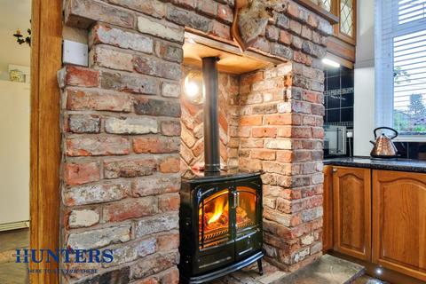 2 Ashdene, Rochdale, OL12 6DJ