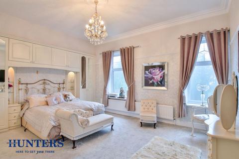 2 Ashdene, Rochdale, OL12 6DJ