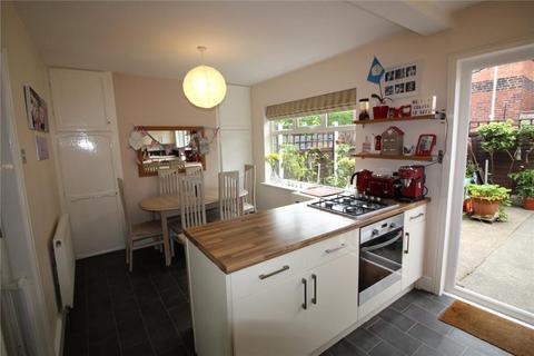 42 Aston Terrace, Leeds, LS13 2DE