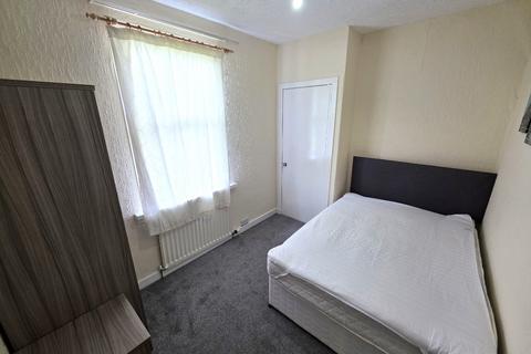 2 bedroom flat to rent, Hilton Drive, Hilton, Aberdeen, AB24