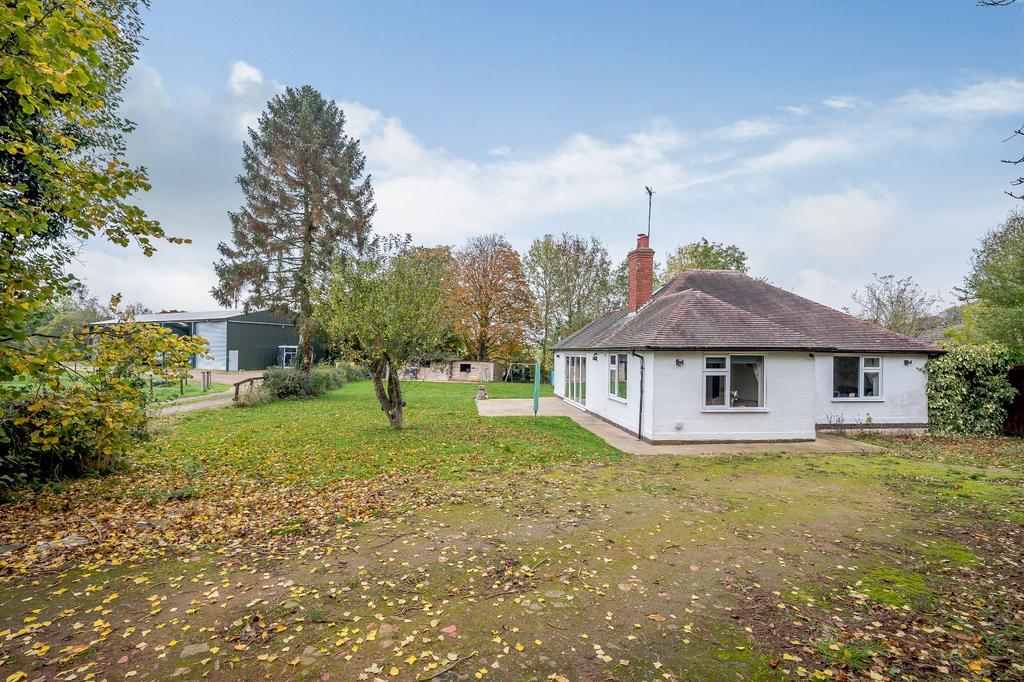 Banbury Road, Charwelton, Daventry 4 bed detached house £795,000