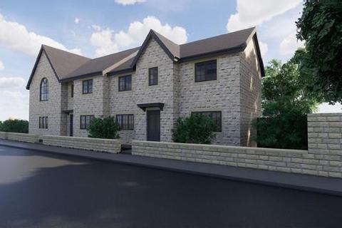 3 bedroom townhouse for sale - 414 Milnrow Road, Shaw, Shaw, OL2