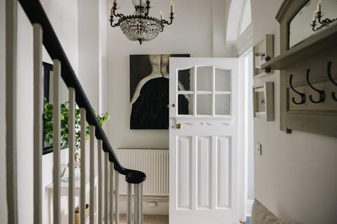 Maisonette, 3 Belgrave Place, Brighton, BN2 1EL