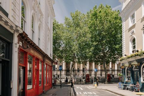 Flat 1, 34 Museum Street, London, WC1A 1LH