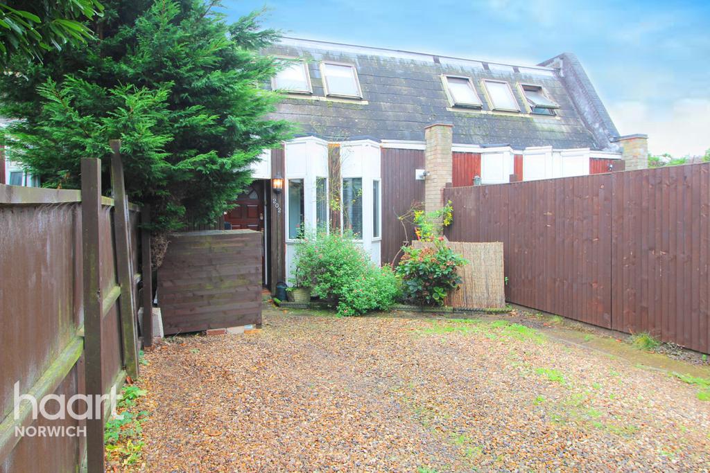 Gunton Lane, Norwich 3 bed terraced house £180,000