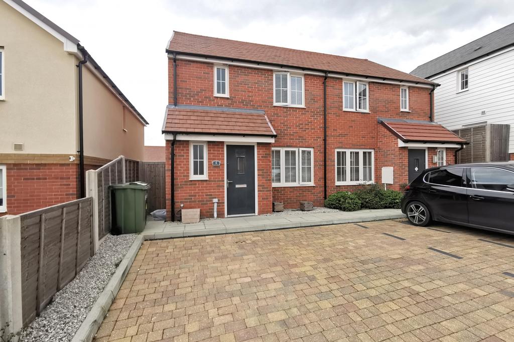 Sorrel Place, Stone Cross, East Sussex, BN24 3 bed semidetached house