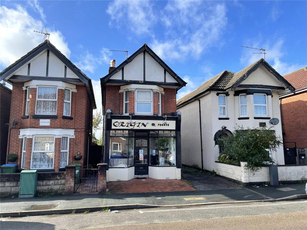Foundry Lane, Shirley, Southampton, SO15 Mixed use £250,000