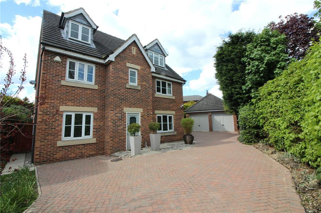 Stone Croft Court, Oulton, LS26 6 bed detached house £700,000