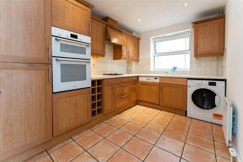 2 bedroom flat to rent, Parham House, Chatsworth Square, Hove, East Sussex, BN3