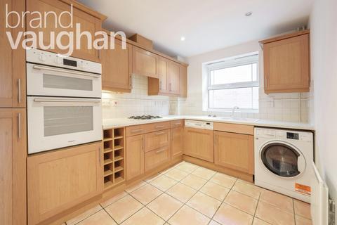 2 bedroom flat to rent, Parham House, Chatsworth Square, Hove, East Sussex, BN3