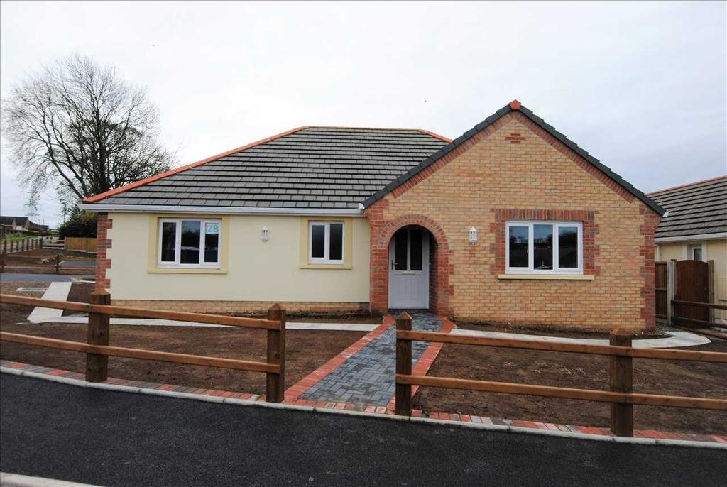 Fourth Lane, Pembroke 3 bed detached bungalow