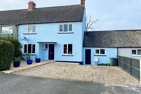 19 Draycott Crescent, Cam, Dursley, GL11 5LW