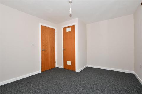67 Abbey Road, Ilford, IG2 7LZ