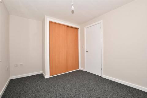 67 Abbey Road, Ilford, IG2 7LZ