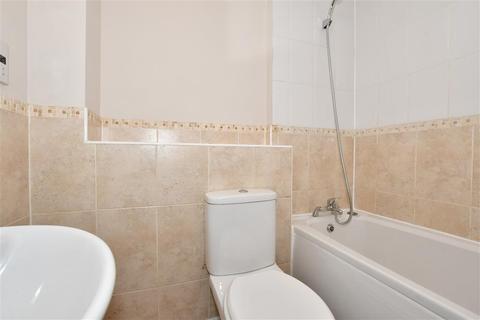 67 Abbey Road, Ilford, IG2 7LZ