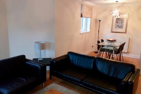3 bedroom flat to rent, Powderhall Brae, Powderhall, Edinburgh, EH7