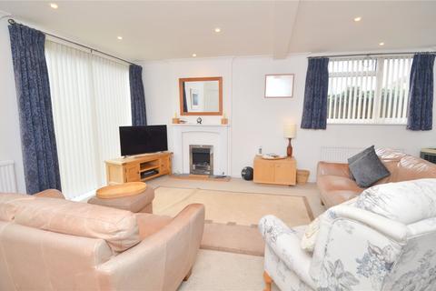 3 bedroom link detached house for sale, Straight Bit, Flackwell Heath, Buckinghamshire, HP10