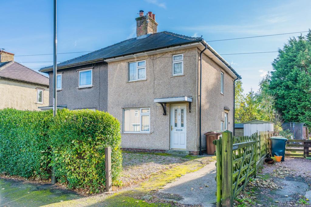 Aldwark Road, Buxton, SK17 2 bed semi-detached house - £175,000