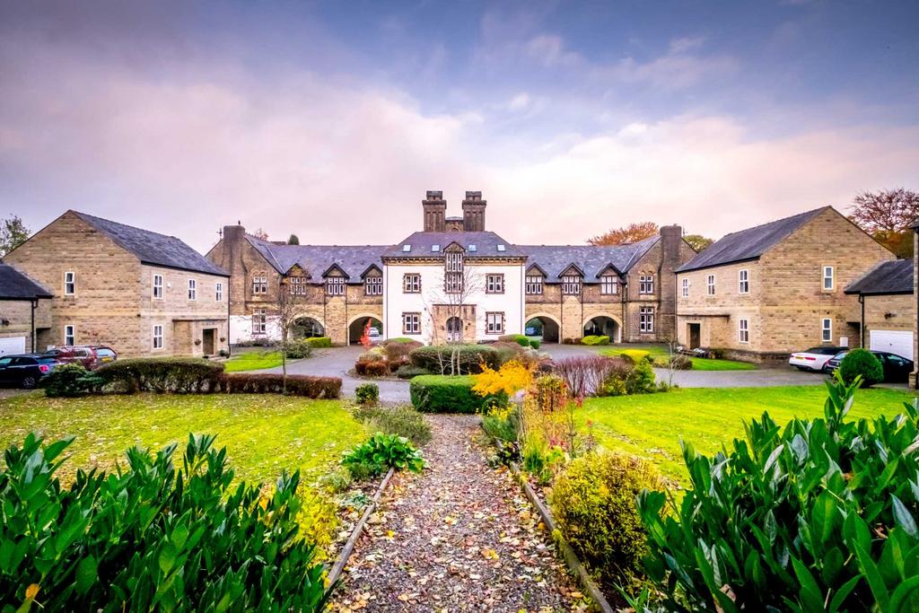 The Woodlands, Holmfirth HD9 3 bed apartment to rent £1,150 pcm (£265 pw)