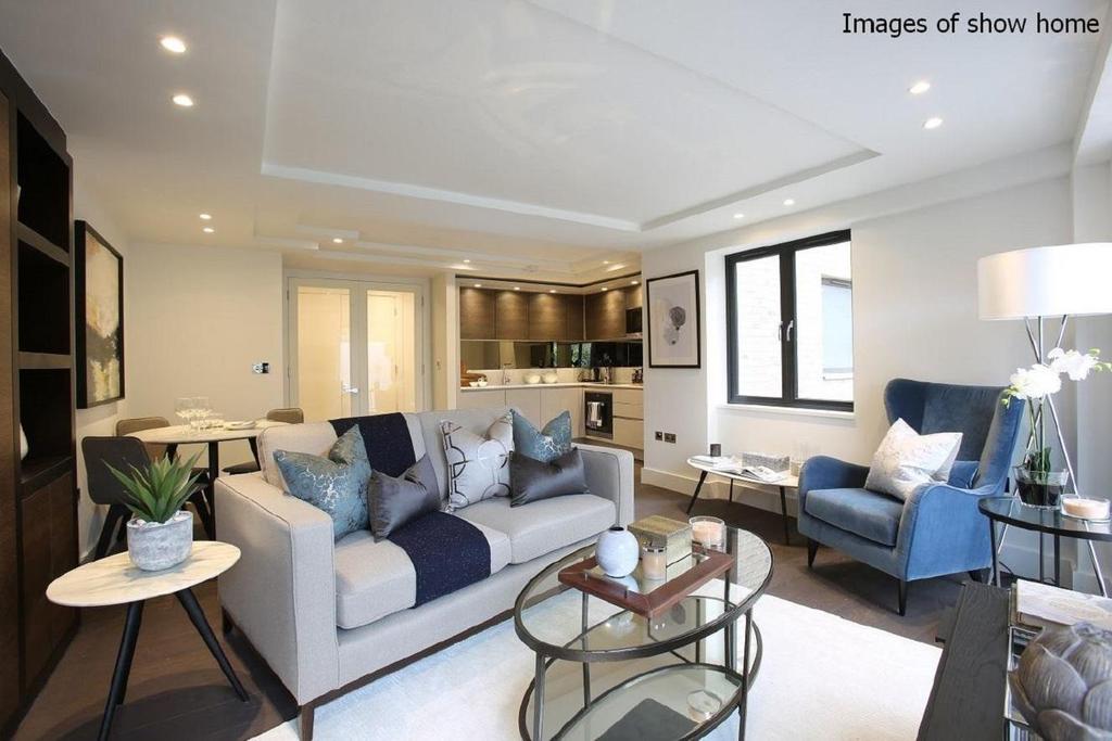 Connaught Gardens, Muswell Hill 2 bed flat £700,000