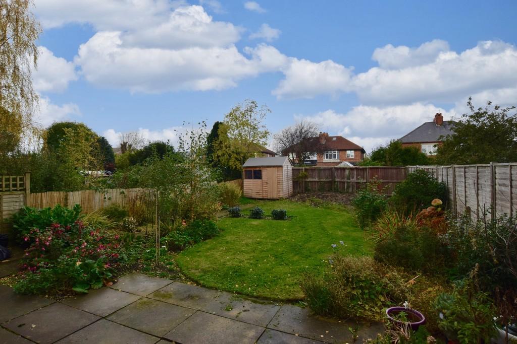 The Oval, Pocklington 4 bed terraced house £230,000