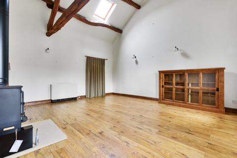 2 bedroom barn conversion to rent, Deer Park Barn, Crooklands, Milnthorpe, LA7 7NP