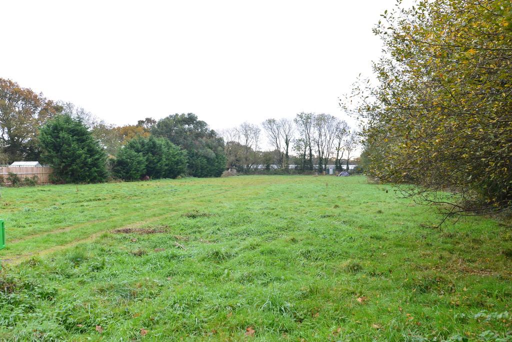 Silver Street, Hordle Land £89,950