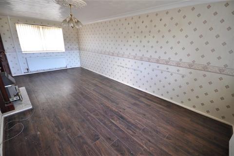 11 Ingram Crescent, Dunscroft, Doncaster, DN7 4JG