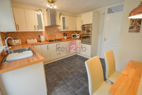 67 Erskine Crescent, Sheffield, S2 3LQ